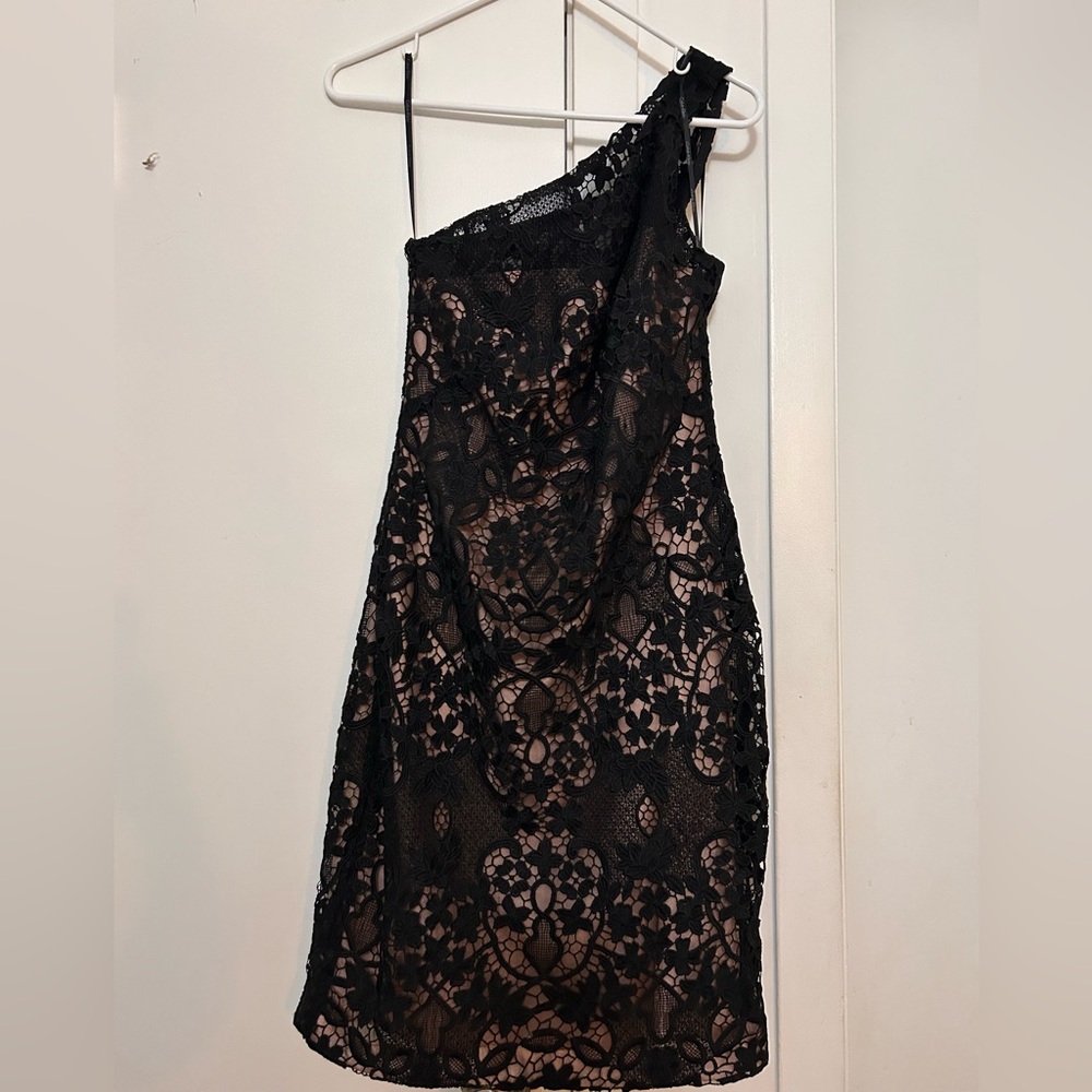 Calvin Klein Black Lace One-Shoulder Dress sz 4